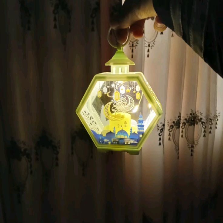 فانوس رمضان… نور وبركة في كل دار